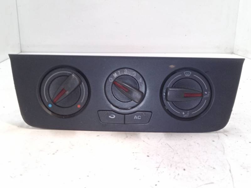 MANDO CLIMATIZADOR 6J0820045A 