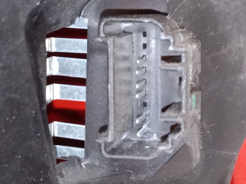 Recambio de piloto trasero derecho para peugeot 107 (pm_, pn_) 1.0 referencia OEM IAM   