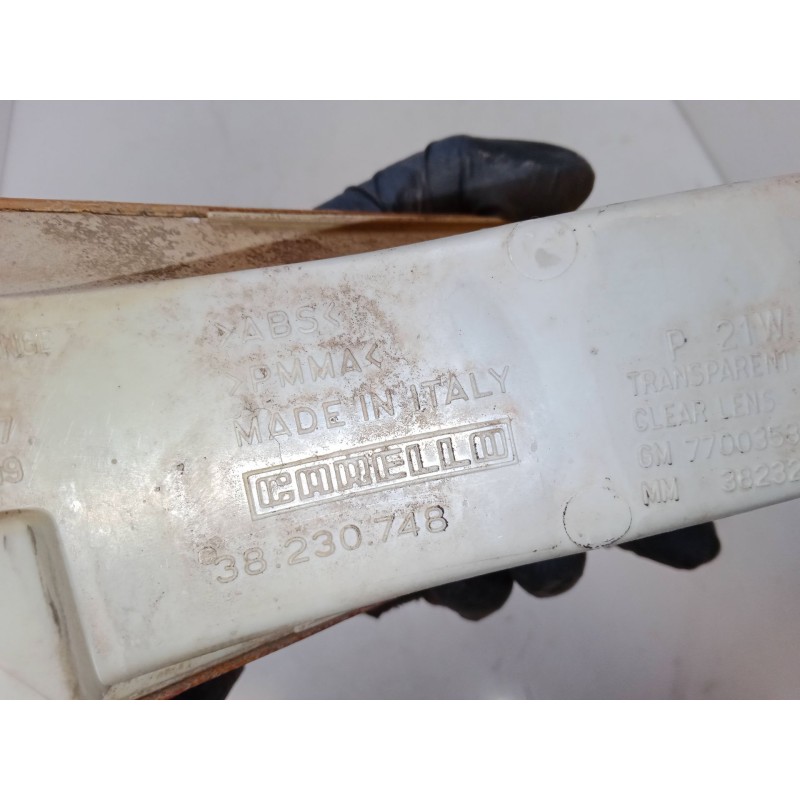 Recambio de intermitente delantero izquierdo para renault master ii autobús (jd) 2.2 dci 90 referencia OEM IAM 7700352107  38230