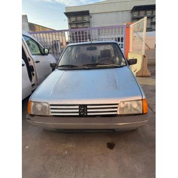 PEUGEOT 205 SR de desguace