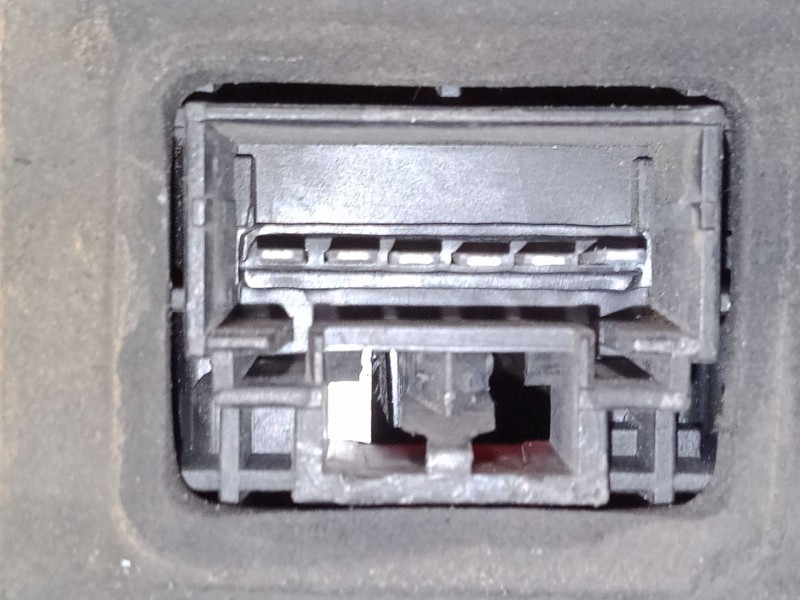 Recambio de piloto trasero izquierdo para fiat fiorino furgoneta/monovolumen (225_) 1.3 d multijet (225bxd1a, 225bxb1a, 225bxb11