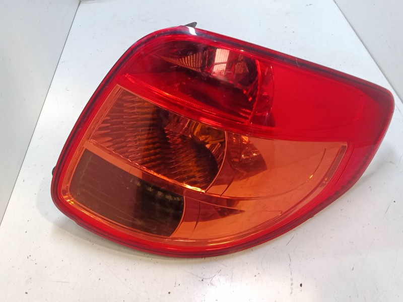 Recambio de piloto trasero derecho para suzuki sx4 (ey, gy) 1.9 ddis 4x4 (rw 419d) referencia OEM IAM   