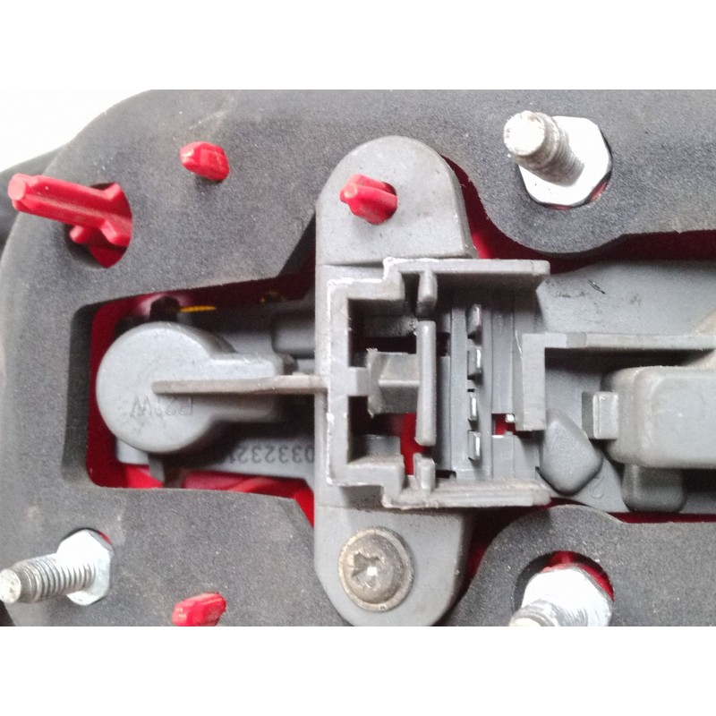 Recambio de piloto trasero izquierdo para alfa romeo 147 (937_) 2.0 16v t.spark (937.axa1, 937.axc1, 937.bxc1) referencia OEM IA