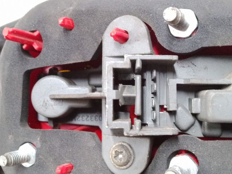 Recambio de piloto trasero izquierdo para alfa romeo 147 (937_) 2.0 16v t.spark (937.axa1, 937.axc1, 937.bxc1) referencia OEM IA