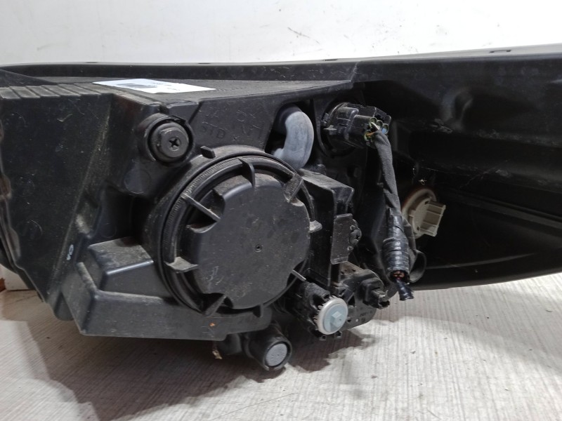 Recambio de faro derecho para kia picanto iii (ja) 1.0 referencia OEM IAM   