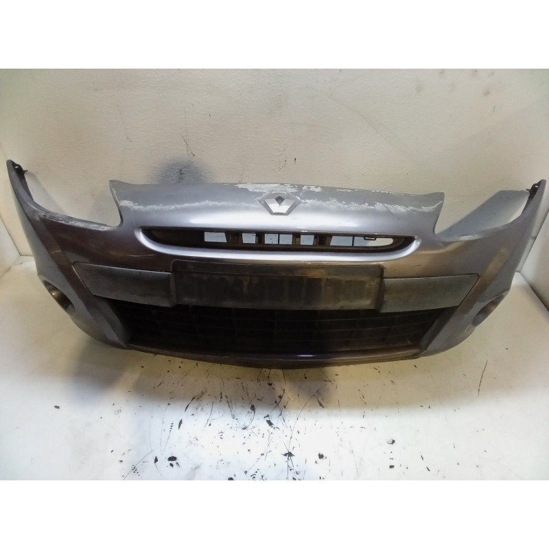 Recambio de paragolpes delantero para renault clio iii (br0/1, cr0/1) 1.2 16v (br02, br0j, br11, cr02, cr0j, cr11) referencia OE