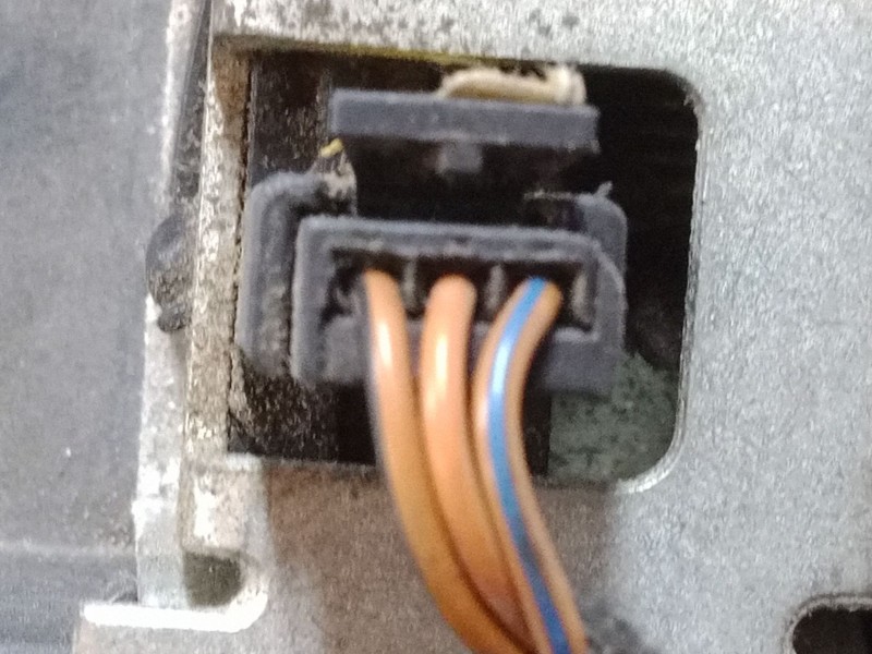 Recambio de cerradura maletero / porton para volkswagen polo (9n_, 9a_) 1.4 fsi referencia OEM IAM   