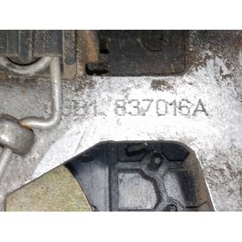 CERRADURA PUERTA DELANTERA DERECHA 