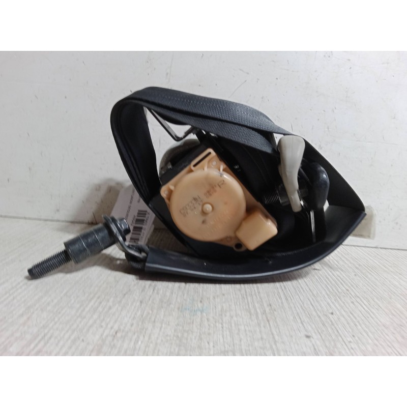 Recambio de cinturon seguridad delantero derecho para nissan x-trail ii (t31) 2.0 dci 4x4 referencia OEM IAM   