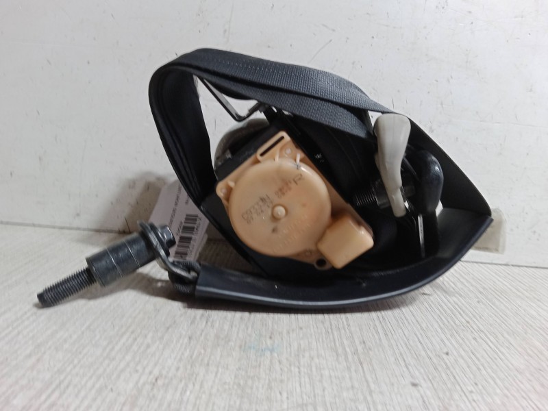 Recambio de cinturon seguridad delantero derecho para nissan x-trail ii (t31) 2.0 dci 4x4 referencia OEM IAM   
