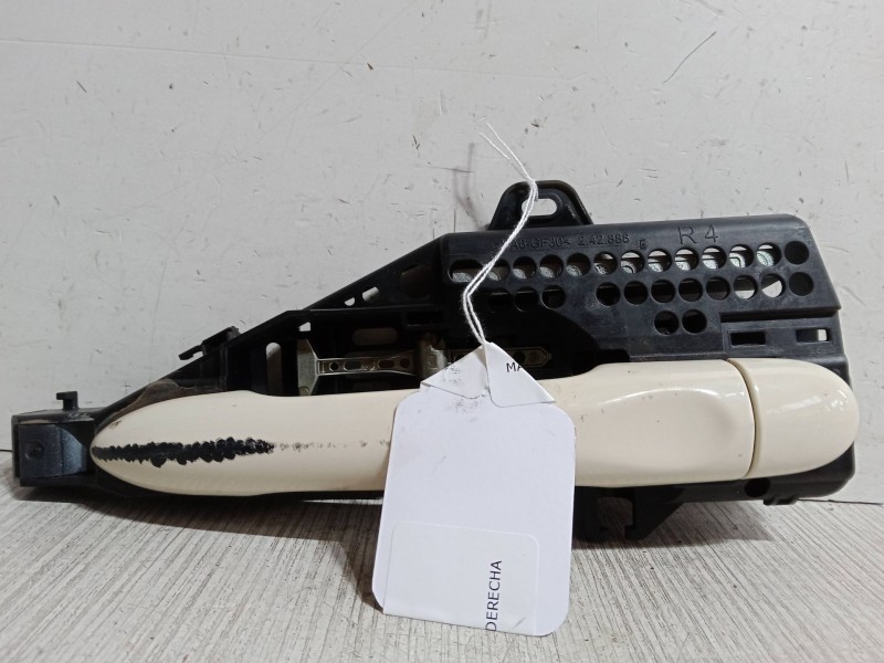 Recambio de maneta exterior puerta delantera derecha para renault captur i (j5_, h5_) 1.2 tce 120 referencia OEM IAM   