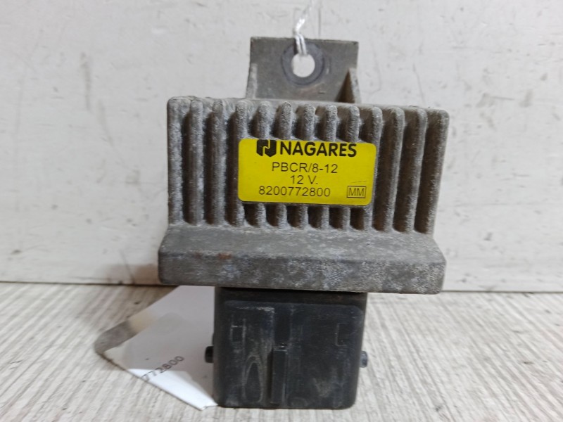 Recambio de caja precalentamiento para nissan x-trail ii (t31) 2.0 dci 4x4 referencia OEM IAM 8200772800  