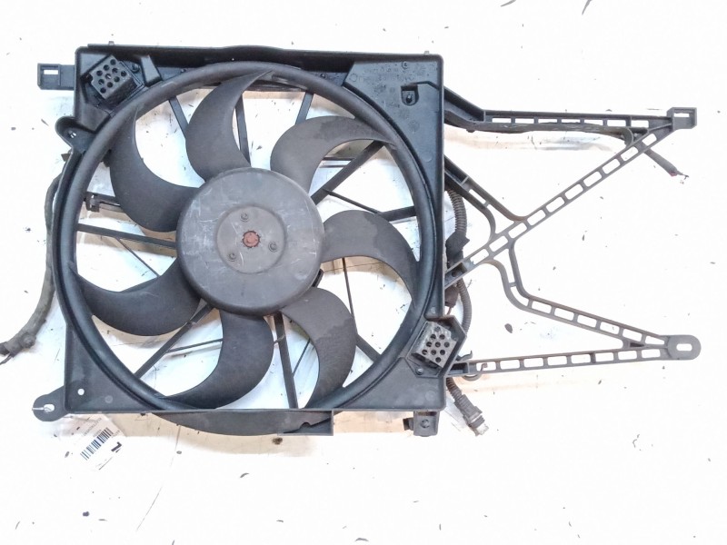 Recambio de electroventilador para opel astra g hatchback (t98) 1.7 cdti (f08, f48) referencia OEM IAM 24431828  0130303246 Recambio de electroventilador para opel astra g hatchback (t98) 1.7 cdti (f08, f48) referencia OEM IAM 24431828  0130303246