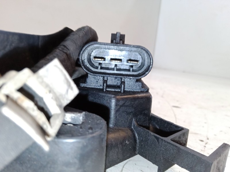 Recambio de electroventilador para opel astra g hatchback (t98) 1.7 cdti (f08, f48) referencia OEM IAM 24431828  0130303246 Recambio de electroventilador para opel astra g hatchback (t98) 1.7 cdti (f08, f48) referencia OEM IAM 24431828  0130303246