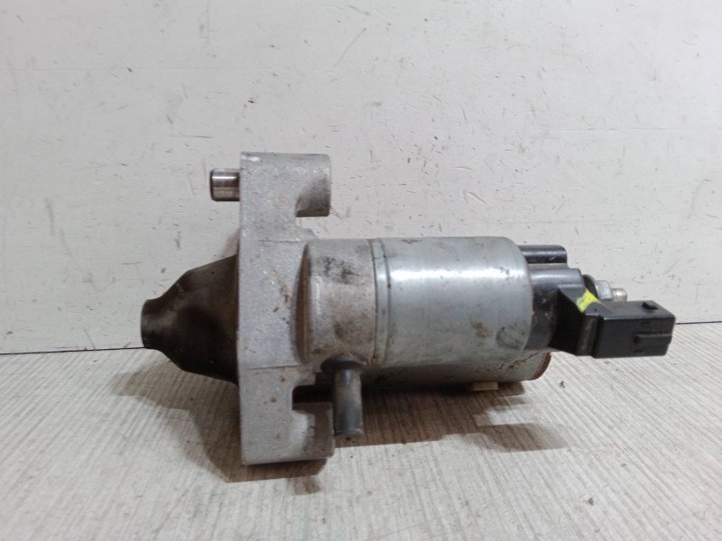 Recambio de motor arranque para opel crossland x / crossland (p17, p2qo) 1.2 (75) referencia OEM IAM 967153088003  4280008332