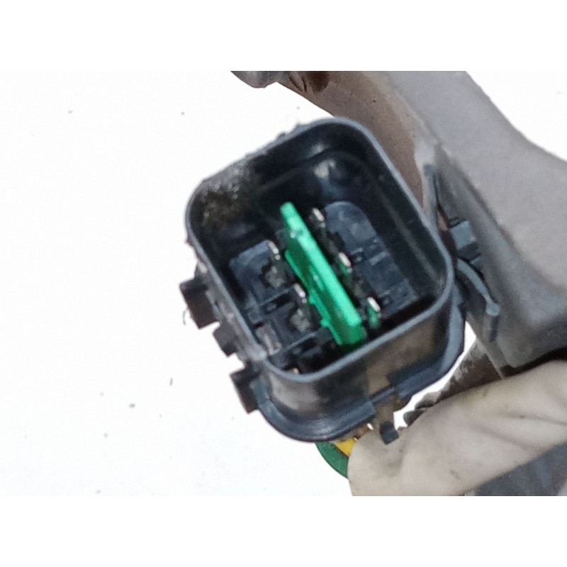 Recambio de motor limpia delantero para kia carens iii monospace (un) 2.0 crdi 115 referencia OEM IAM 981101D000  035418200