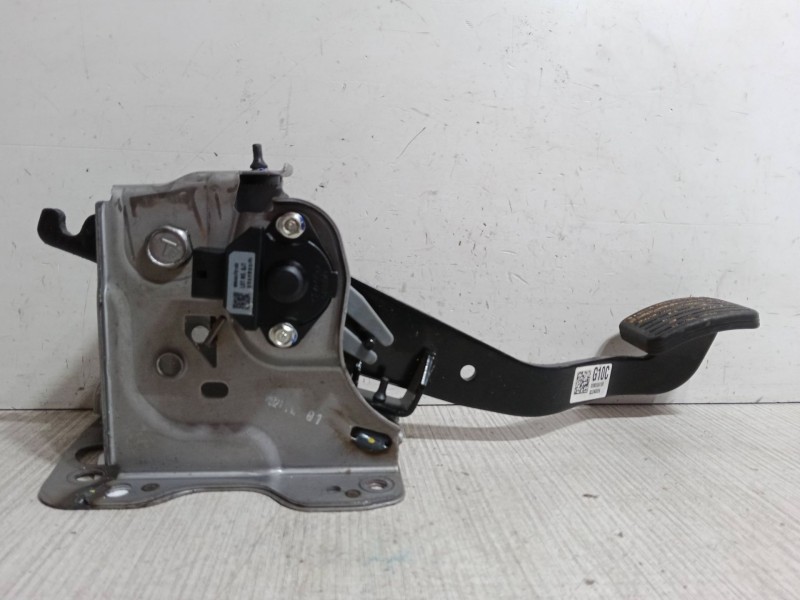 Recambio de pedal embrague para kia picanto iii (ja) 1.0 referencia OEM IAM 32802G100  
