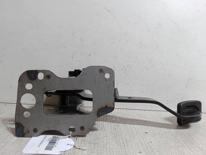 Recambio de pedal embrague para kia picanto iii (ja) 1.0 referencia OEM IAM 32802G100  