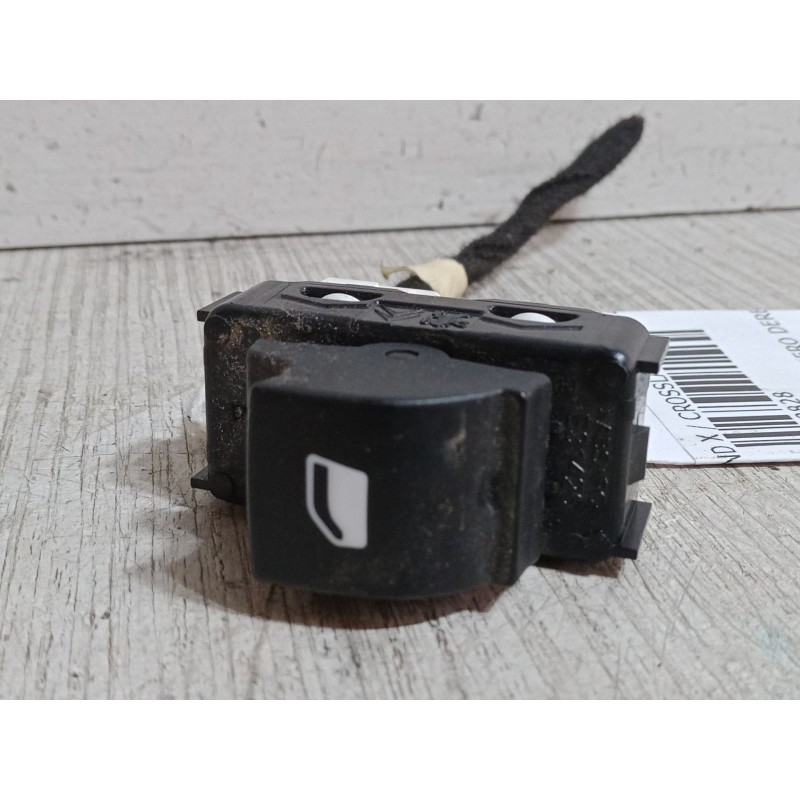 Recambio de mando elevalunas trasero derecho para opel crossland x / crossland (p17, p2qo) 1.2 (75) referencia OEM IAM   