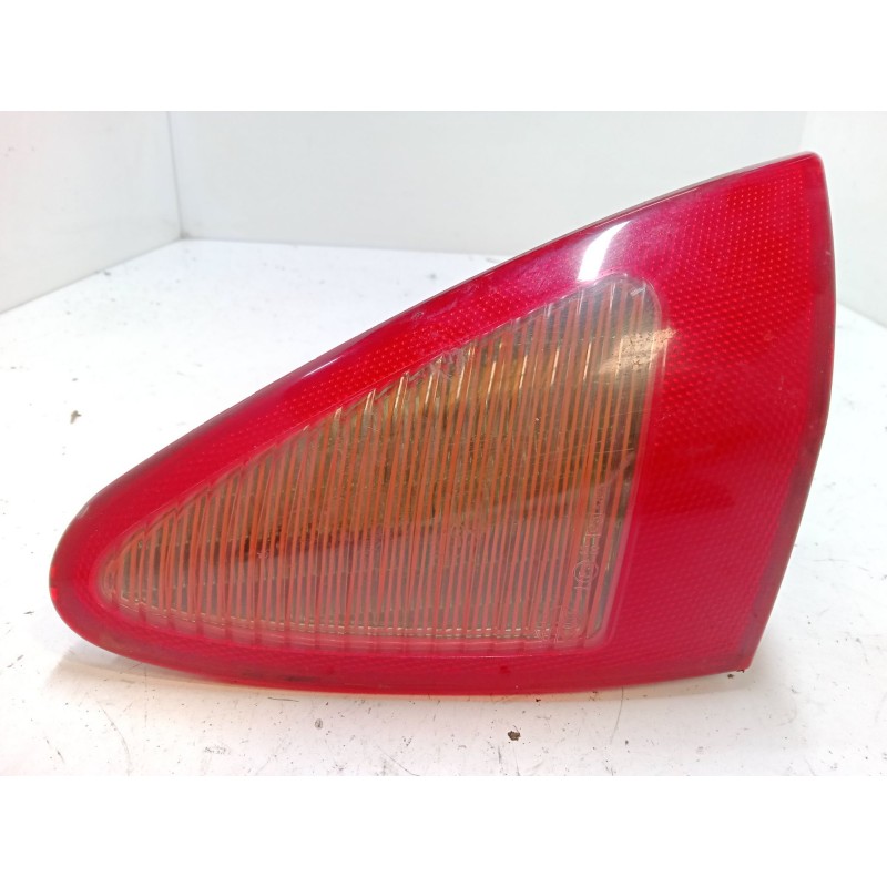 Recambio de piloto trasero porton derecho para alfa romeo 147 (937_) 2.0 16v t.spark (937.axa1, 937.axc1, 937.bxc1) referencia O