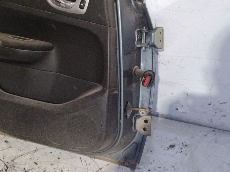 Recambio de puerta trasera izquierda para peugeot 307 sw (3h) 1.6 hdi 110 referencia OEM IAM   