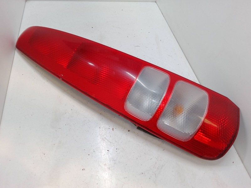 Recambio de piloto trasero izquierdo para honda hr-v (gh_) 1.6 16v 4wd (gh2, gh4) referencia OEM IAM   