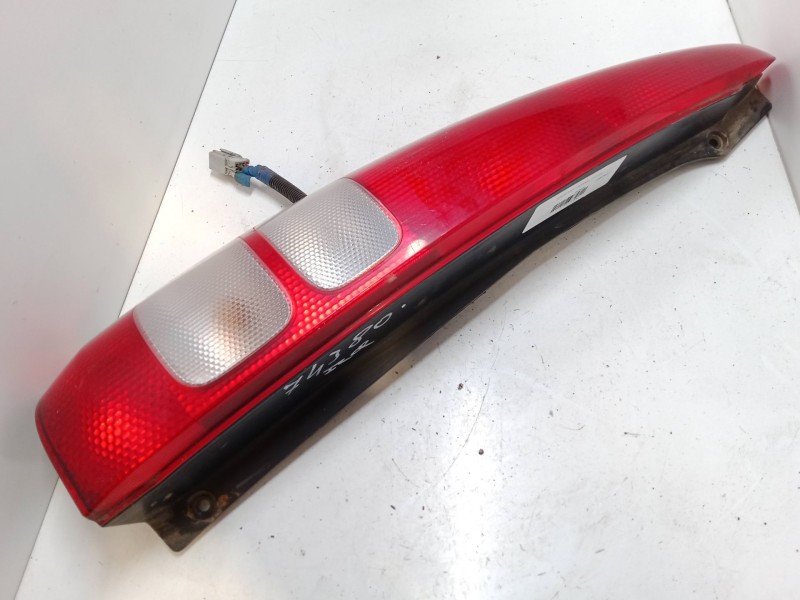 Recambio de piloto trasero izquierdo para honda hr-v (gh_) 1.6 16v 4wd (gh2, gh4) referencia OEM IAM   