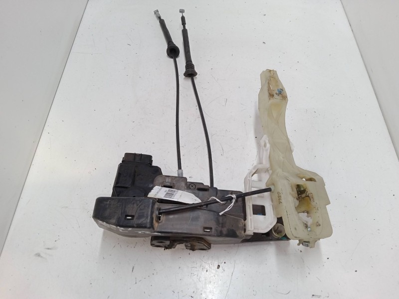 Recambio de cerradura puerta delantera izquierda para kia carens iii monospace (un) 2.0 crdi 115 referencia OEM IAM   