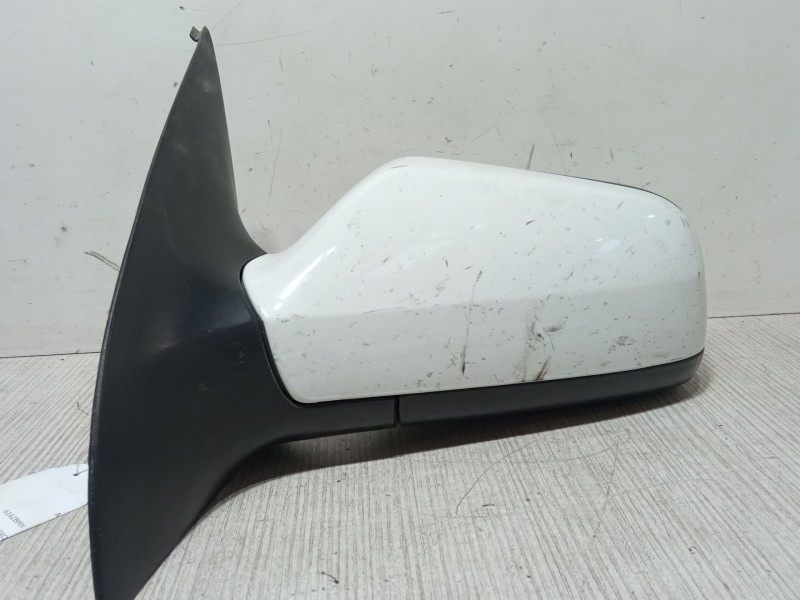 Recambio de retrovisor electrico izquierdo para opel astra g hatchback (t98) 2.0 dti 16v (f08, f48) referencia OEM IAM   