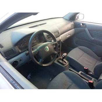 SKODA OCTAVIA I (1U2)