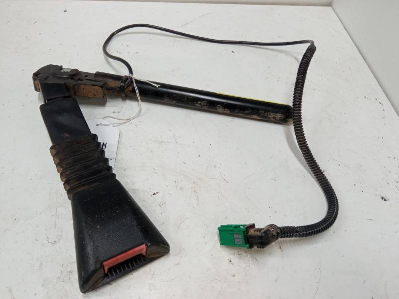 ANCLAJE CINTURON DELANTERO DERECHO 