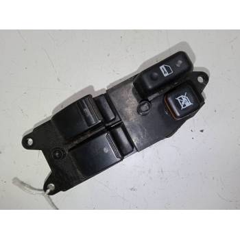 MANDO ELEVALUNAS DELANTERO IZQUIERDO 84820-0F040 