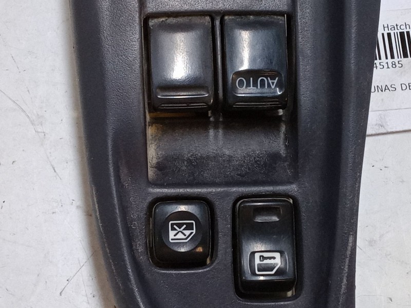 Recambio de mando elevalunas delantero izquierdo para nissan almera ii hatchback (n16) 1.5 referencia OEM IAM 80961BM500  