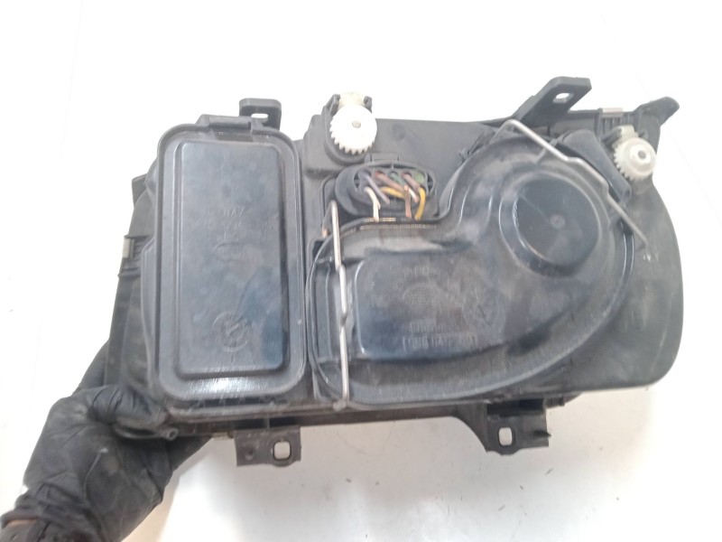 Recambio de faro derecho para volkswagen bora i (1j2) 2.0 referencia OEM IAM 1J5941018BE  