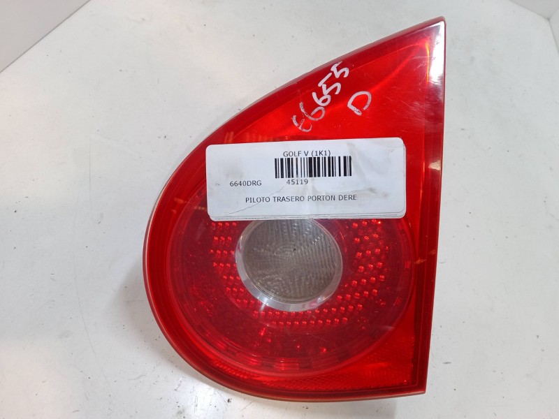 Recambio de piloto trasero porton derecho para volkswagen golf v (1k1) 2.0 tdi referencia OEM IAM 1K6945094G  