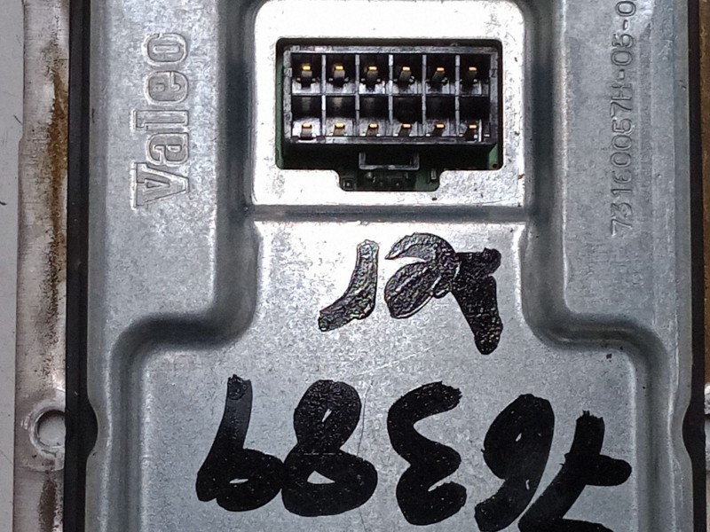 Recambio de centralita faros xenon para seat ibiza iii (6l1) 1.9 tdi referencia OEM IAM 3D0907391A  