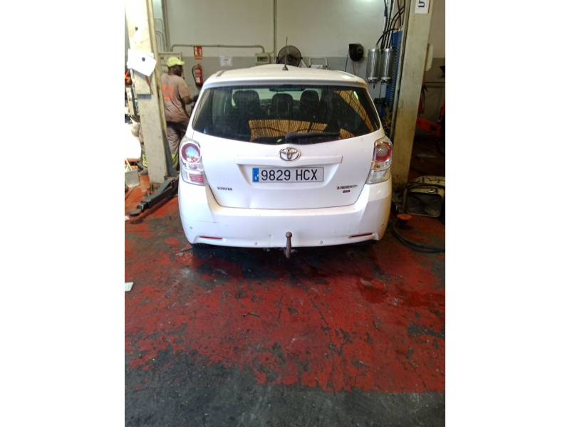 TOYOTA VERSO (_R2_)