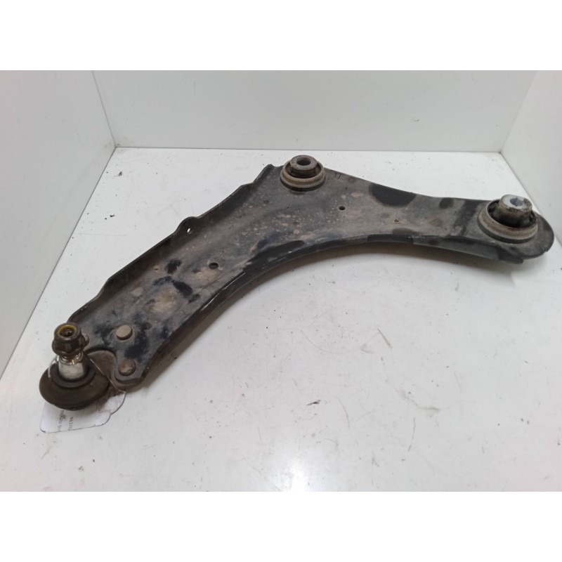 Recambio de brazo suspension inferior delantero izquierdo para renault scénic iii (jz0/1_) 1.6 16v (jz0u, jz1b) referencia OEM I