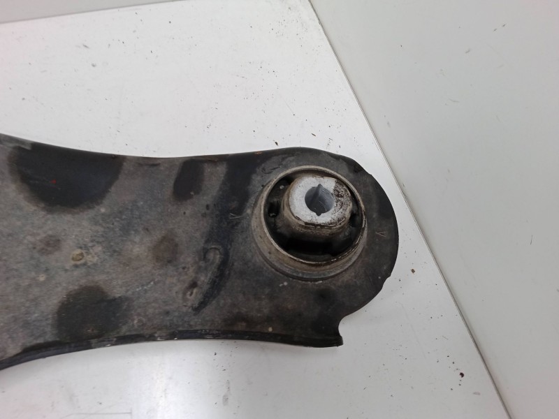Recambio de brazo suspension inferior delantero izquierdo para renault scénic iii (jz0/1_) 1.6 16v (jz0u, jz1b) referencia OEM I