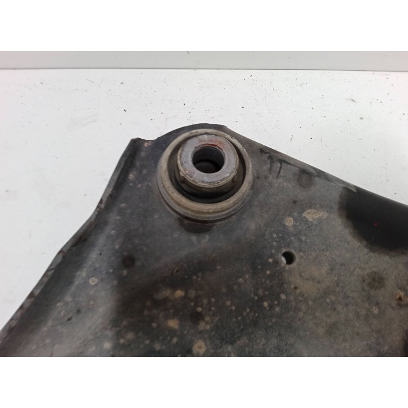 Recambio de brazo suspension inferior delantero izquierdo para renault scénic iii (jz0/1_) 1.6 16v (jz0u, jz1b) referencia OEM I