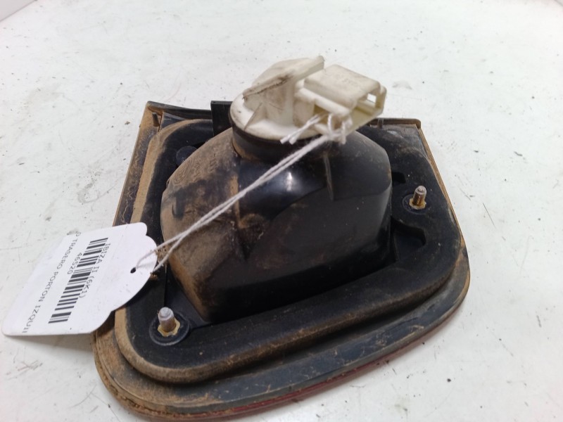 Recambio de piloto trasero porton izquierdo para seat ibiza ii (6k1) 1.0 i referencia OEM IAM    Recambio de piloto trasero porton izquierdo para seat ibiza ii (6k1) 1.0 i referencia OEM IAM