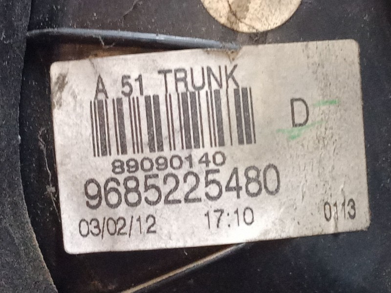 Recambio de piloto trasero porton derecho para citroën c3 ii (sc_) 1.4 referencia OEM IAM 9685225480  