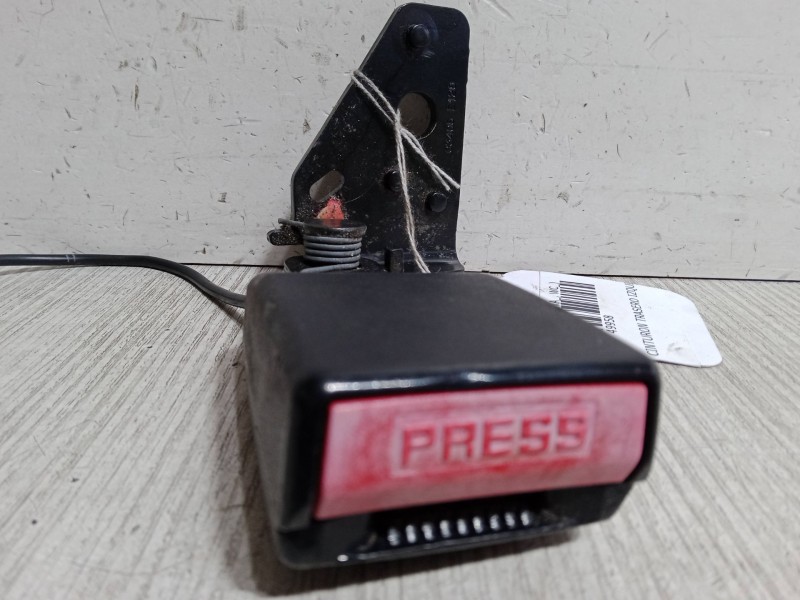 Recambio de anclaje cinturon trasero izquierdo para peugeot 207/207+ (wa_, wc_) 1.6 hdi referencia OEM IAM   