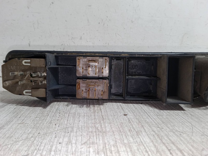 Recambio de mando elevalunas delantero izquierdo para audi 80 b3 sedán (893, 894, 8a2) 1.6 referencia OEM IAM   