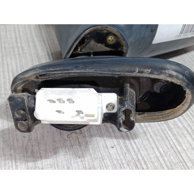 Recambio de retrovisor electrico derecho para audi 80 b3 sedán (893, 894, 8a2) 1.6 referencia OEM IAM   