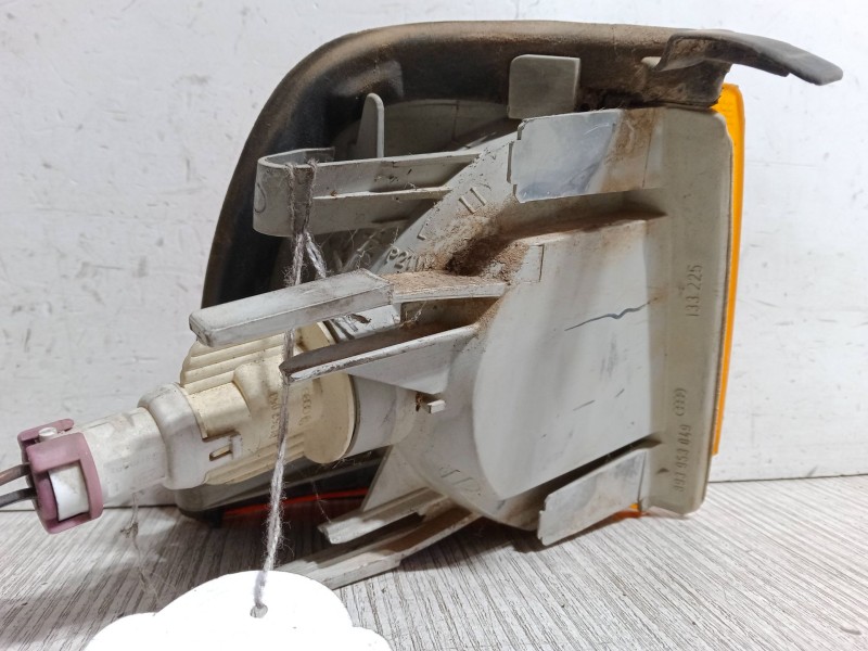 Recambio de intermitente delantero izquierdo para audi 80 b3 sedán (893, 894, 8a2) 1.6 referencia OEM IAM   