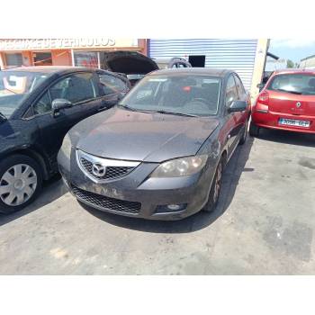 MAZDA 3 Sedán (BK) de desguace