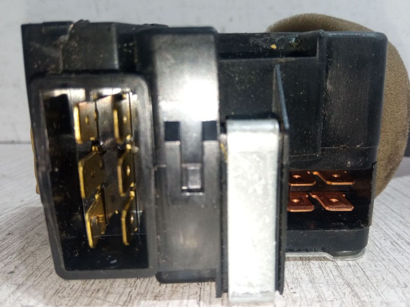 Recambio de mando limpiaparabrisas para peugeot 205 furgoneta/hatchback 1.1 referencia OEM IAM   