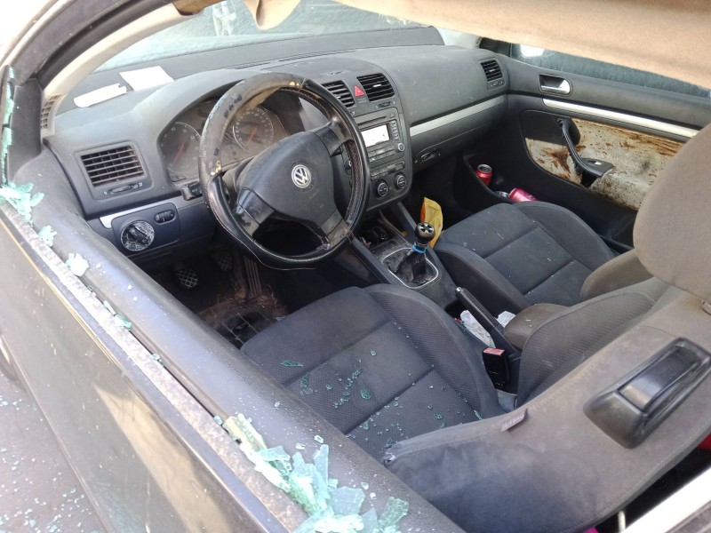 volkswagen golf v (1k1) del año 2006