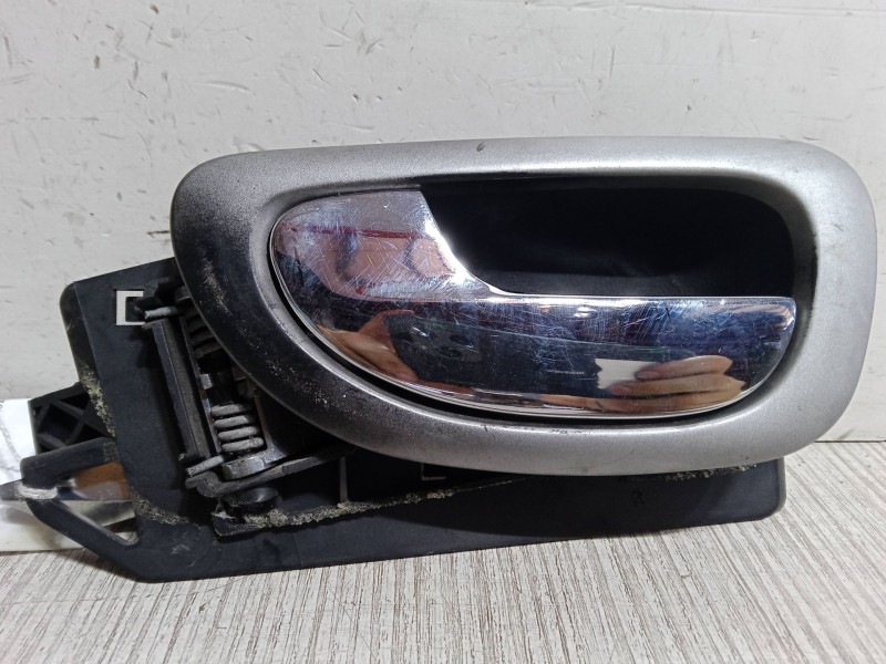 Recambio de maneta interior puerta delantera izquierda para peugeot 307 break (3e) 2.0 hdi 90 referencia OEM IAM   